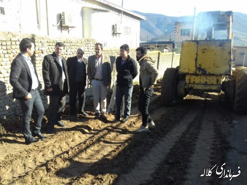 شروع پروژه شن ریزی ومرمت معابر روستای اجن سنگرلی دهستان آقسو