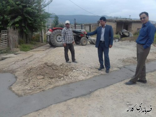 مرمت وبهسازی معابر روستای اجن سنگرلی دهستان آقسو بخش مرکزی