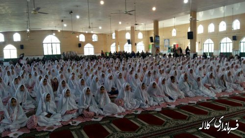 جشن تکلیف دانش آموزان دختر در کلاله برگزار شد