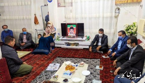 دیدار سرپرست فرمانداری کلاله با خانواده شهید سعدی