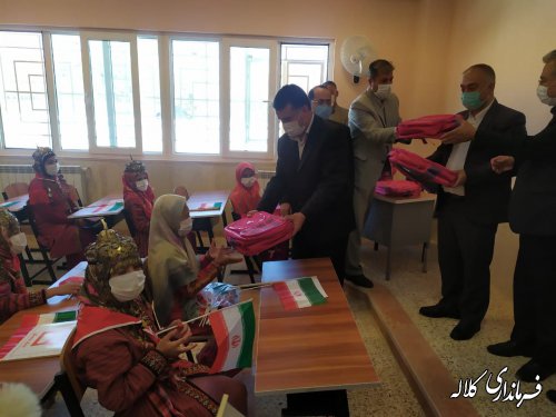 مدرسه ابتدایی شهدای بانک مسکن در روستای یکه قوز کلاله افتتاح شد
