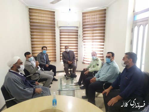 فرماندار کلاله با خانواده‌ شهید بارانی و کارمند جانباز در شهر کلاله دیدار کرد