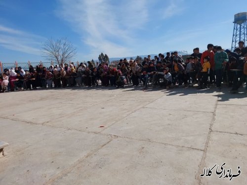 برگزاری جشن انقلاب در روستای گرکز