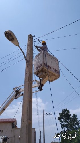 مانور رفع مشکلات شبکه های برق با هدف گذر از پیک مصرف برق تابستان در کلالهبه اجرا در آمد